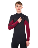 The O'Neill Mens HyperFreak Fire 5/4mm Chest Zip Wetsuit in Black & Dark Red