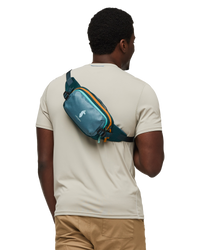 The Cotopaxi Allpa X 1.5L Bumbag in Blue Spruce & Abyss