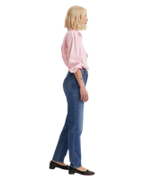 The Levi's® Womens 80s Mom Jeans in Tough Cookie