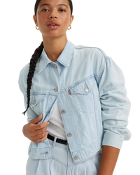 The Levi's® Womens Featherweight Trucker Jacket in Poole Party