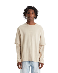 The Levi's® Mens Twofer T-Shirt in Feather Gray