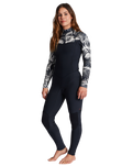 The Billabong Womens Salty Daze 3/2mm Chest Zip Wetsuit in In Paradise