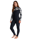 The Billabong Womens Salty Dayz 4/3mm Chest Zip Wetsuit in In Paradise