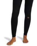 The Billabong Womens Womens Foil 4/3mm Chest Zip Wetsuit in Black