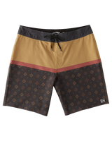 Fifty50 Pro Boardshorts in Mustard