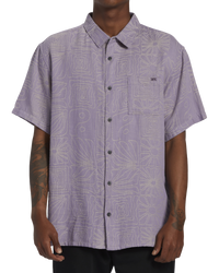 The Billabong Mens Sundays Jacquard Shirt in Grey Violet