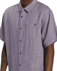 The Billabong Mens Sundays Jacquard Shirt in Grey Violet