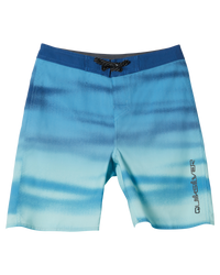 The Quiksilver Boys Boys Everyday Fade Boardshorts in Swedish Blue