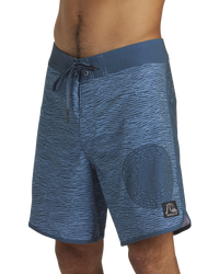 The Quiksilver Mens Scallop Blank Canvas Boardshorts in Midnight Navy