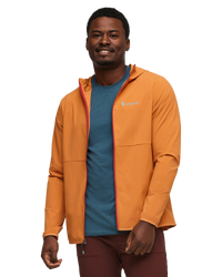 The Cotopaxi Mens Vuelta Performance Windbreaker Jacket in Tamarindo