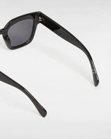 Belden Sunglasses in Black