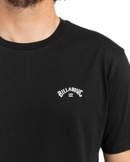 Arch Wave T-Shirt in Black