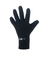 The C-Skins Junior Legend 3mm Wetsuit Gloves in Black