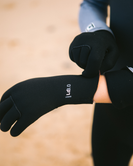 The C-Skins Junior Legend 3mm Wetsuit Gloves in Black