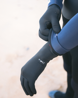 The C-Skins Legend 3mm Wetsuit Gloves in Black