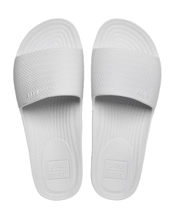 Water Scout Sliders in White