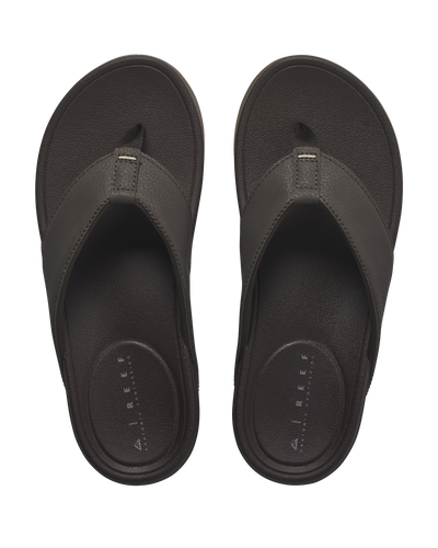 The Reef Mens Cushion Bonzer Flip Flops in Brown