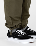 The Dickies Mens Eagle Bend Trousers in Military Green