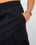 The Dickies Womens Jackson Skirt in Black