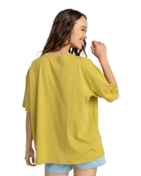 The Billabong Womens Sunrise On The Horizon T-Shirt in Green Envy