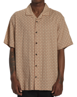 The Billabong Mens Sundays Vacay Shirt in Mustard