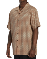 The Billabong Mens Sundays Vacay Shirt in Mustard