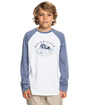 The Quiksilver Boys Boys Mountains Are Calling T-Shirt in White