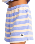 Uni Towel Shorts in Hydrangea Stripe