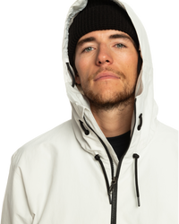 The Quiksilver Mens Steeze Technical Jacket in Nimbus Cloud