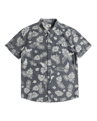 The Quiksilver Mens Gawanhill Shirt in Navy