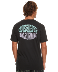 The Quiksilver Mens Bold Move T-Shirt in Black