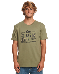 The Quiksilver Mens Logo Print T-Shirt in Four Leaf Clover