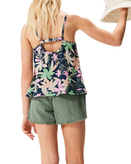 The Roxy Girls Girls Scenic Route Twill Shorts in Agave Green