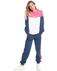 The Roxy Womens Keep On Moving Sweatshirt in Snow White