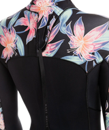 The Roxy Womens Swell Series 3/2mm Back Zip Wetsuit in Anthracite Paradise Found