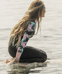 The Roxy Womens Swell Series 3/2mm Back Zip Wetsuit in Anthracite Paradise Found