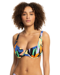 The Roxy Womens Color Jam Underwire D Cup Bikini Top in Anthracite Flower Jammin