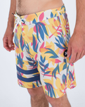 Phantom Block Party Boardshorts in Bone