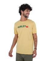 The Hurley Mens Everyday Wave Box T-Shirt in Dusty Cheddar