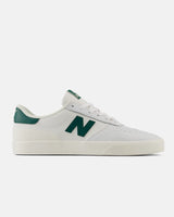 The New Balance Mens Numeric Shoes 272 Shoes in White & Green