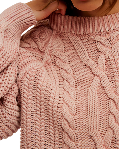 Frankie Cable Jumper in Misty Rose