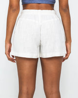 The Free People Womens Westmoreland Linen Shorts in Ivory