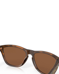 The Oakley Frogskins Prizm Sunglasses  in Matte Tortoise & Prizm Tungsten