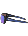 The Oakley Turbine Sunglasses in Prizm Sapphire