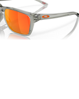 The Oakley Sylas Prizm Sunglasses in Grey Ink & Prizm Ruby