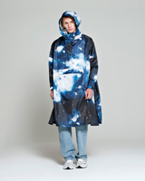 The Rain Kiss Womens Rain Poncho in Starry Night