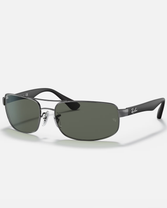 The Ray-Ban RB3445 Polarised Sunglasses in Black