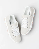 The Simple Womens Womens OS Standard Issue Shoes in Oatmeal