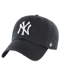 The 47 Brand Mens NY Yankees Clean Up Cap in Black & White