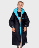 The Dryrobe Kids Advance Long Sleeved in Black & Blue